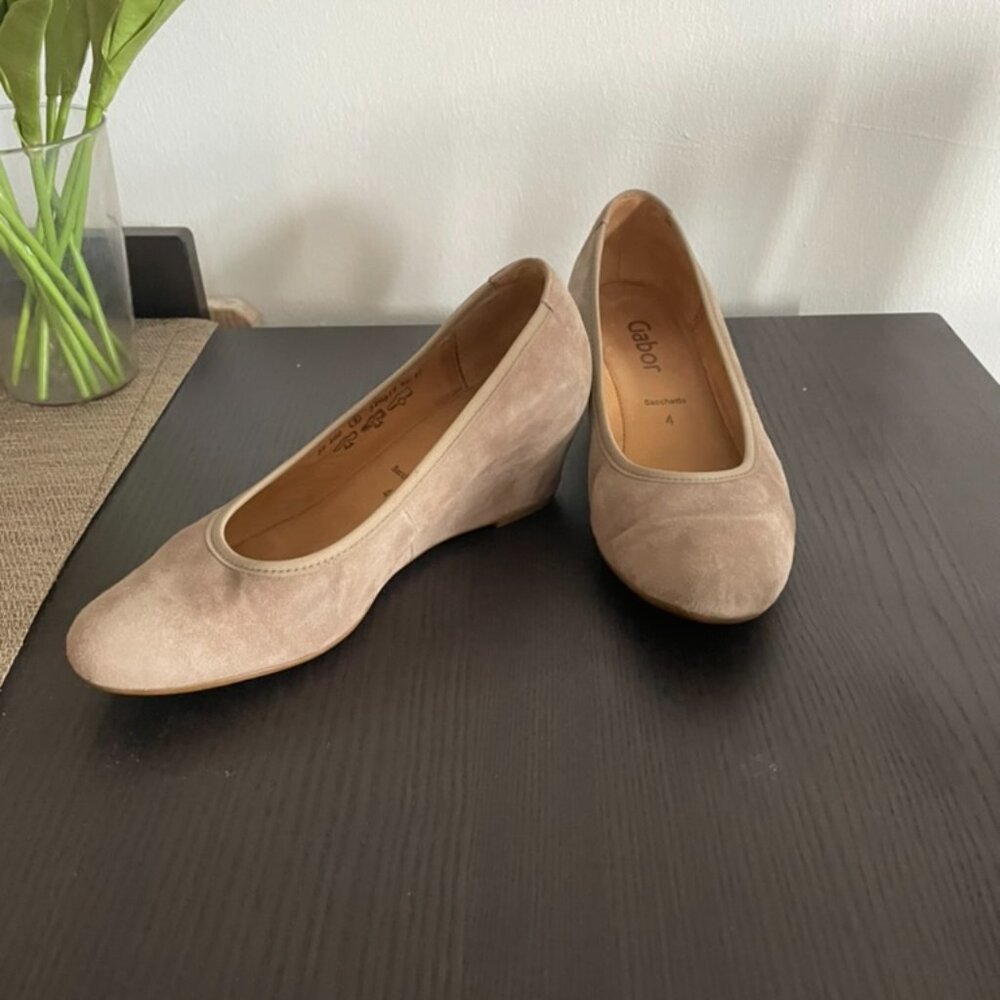 Gabor Suede Wedge Heel Slip On Sz 6.5-7